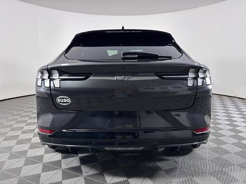 Certified 2022 Ford Mustang Mach-E GT image 11