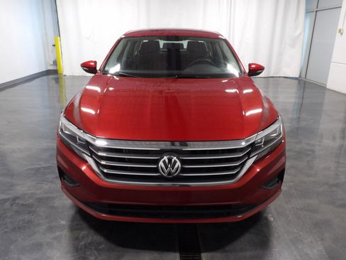 Used 2021 Volkswagen Passat 2.0T S image 2