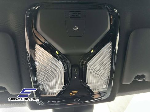 Used 2024 BMW 330i xDrive Sedan image 30