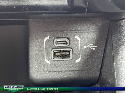 Used 2022 Jeep Compass Limited image 21