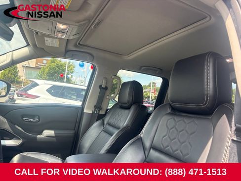 Used 2024 Nissan Frontier SL AWD/4WD image 11