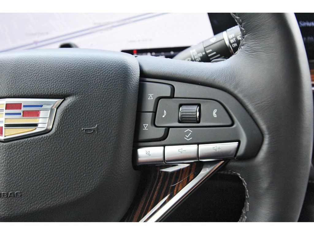 Certified 2023 Cadillac Escalade Premium Luxury AWD/4WD image 17