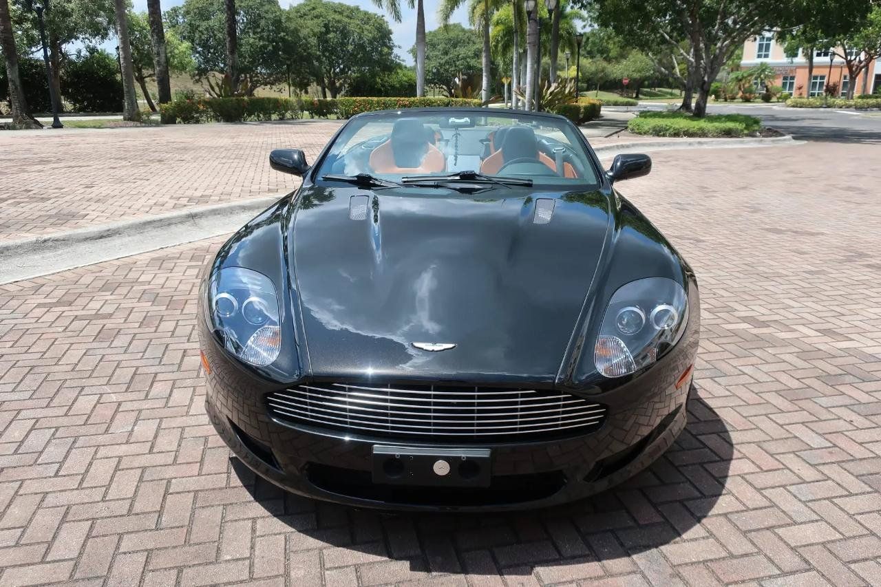 Used 2006 Aston Martin DB9 Volante RWD image 5