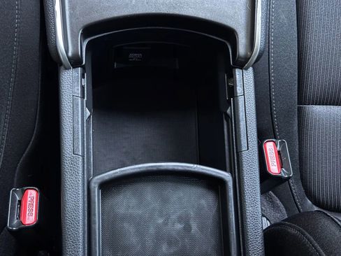 Used 2020 Honda Accord LX image 39