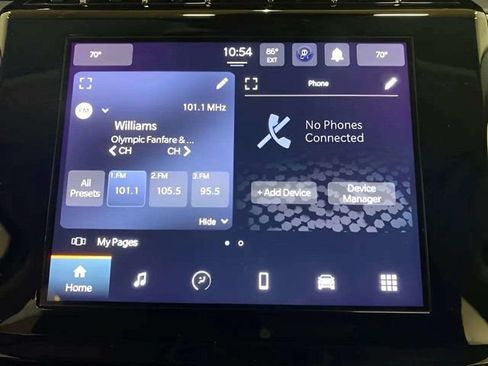 Used 2024 Jeep Grand Cherokee Laredo RWD image 37