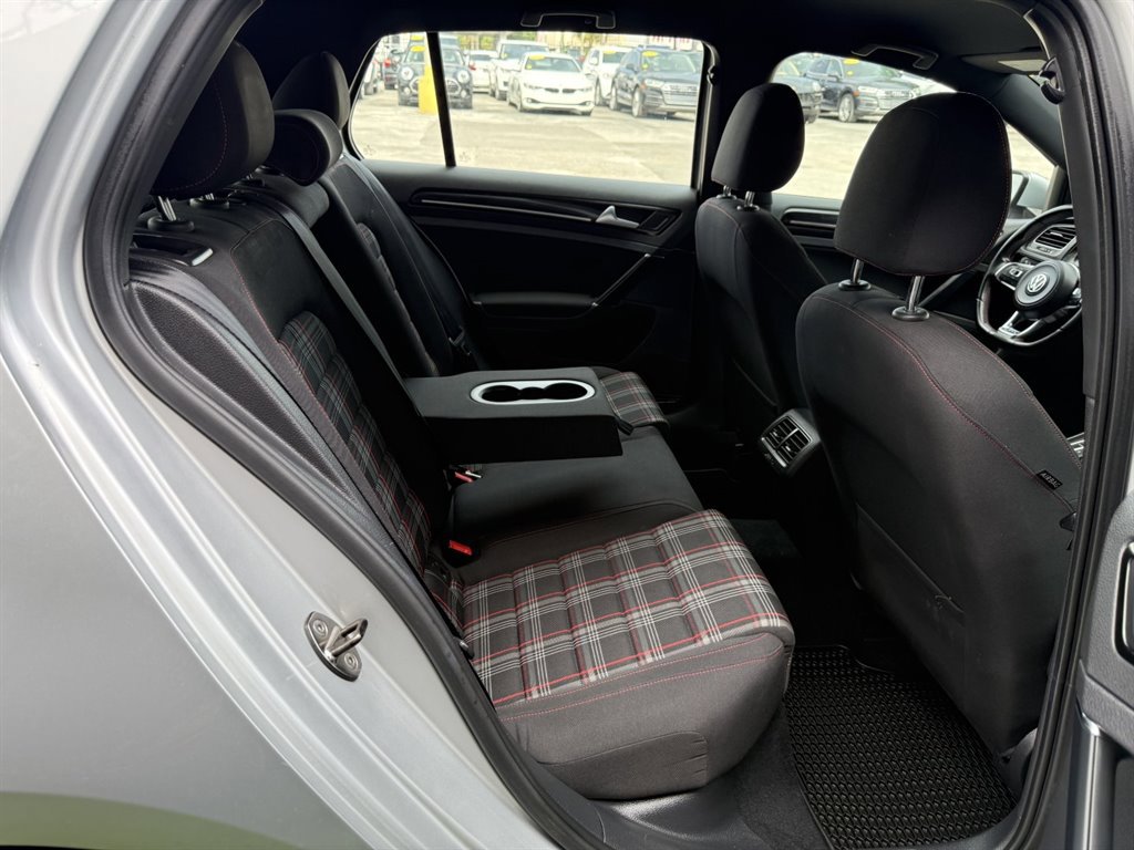 Used 2015 Volkswagen GTI S FWD image 12