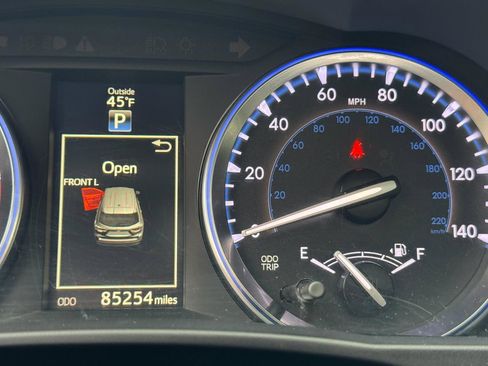 Used 2016 Toyota Highlander XLE w/ Protection Package #3 image 19