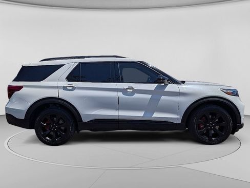Used 2022 Ford Explorer ST w/ Equipment Group 401A AWD/4WD image 9