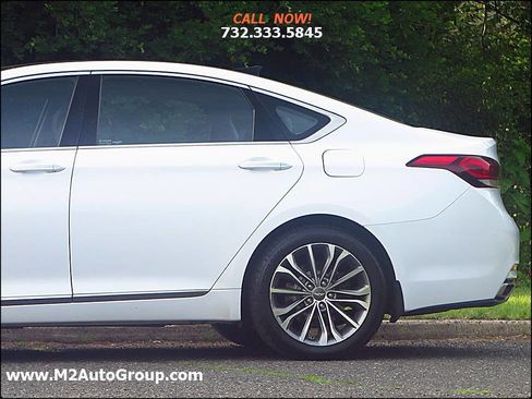 Used 2015 Hyundai Genesis 3.8 w/ Option Group 02 image 32