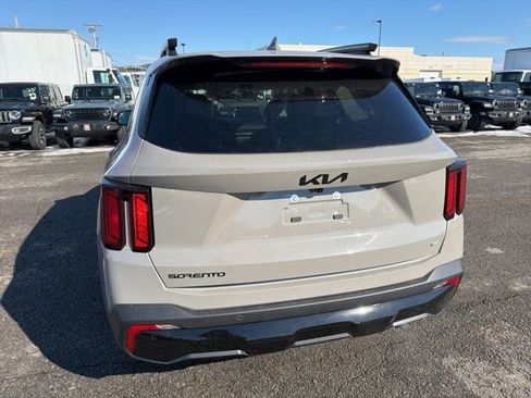 New 2026 Kia Sorento X-Line EX AWD/4WD image 4