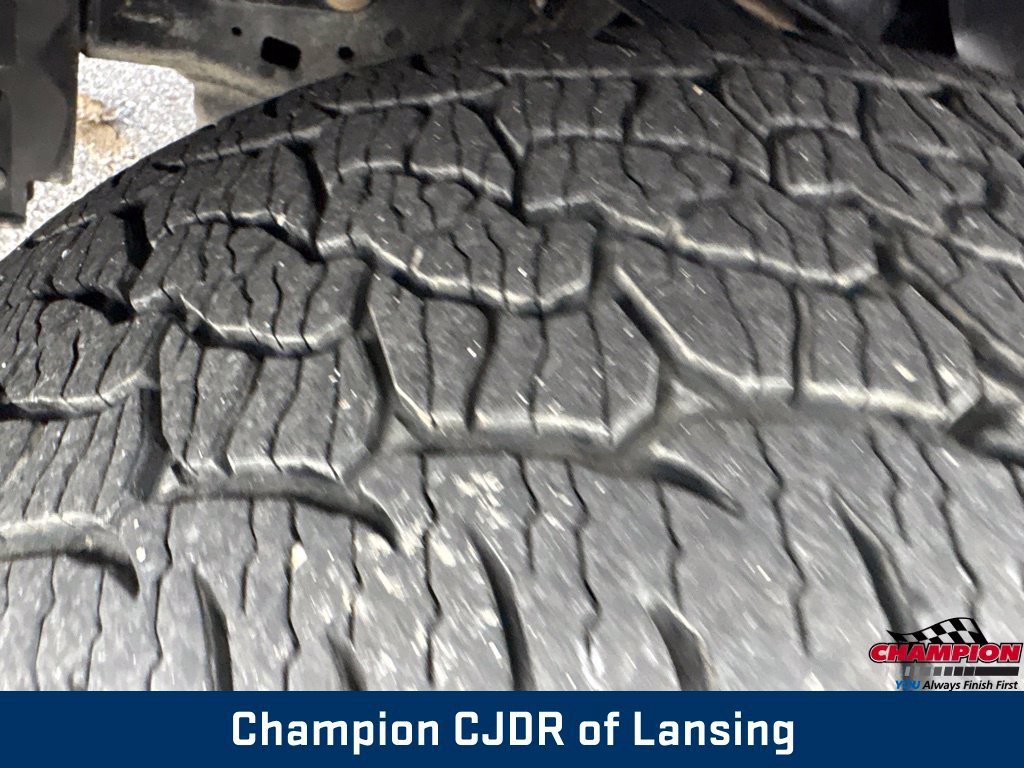 Used 2023 RAM 1500 Laramie AWD/4WD image 45