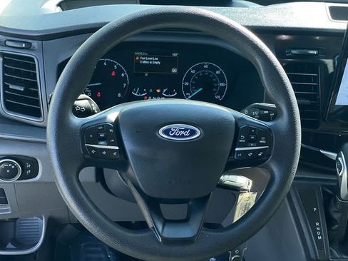 Used 2023 Ford Transit 350 XLT image 11