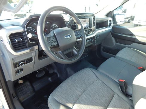 Used 2022 Ford F150 XL image 2