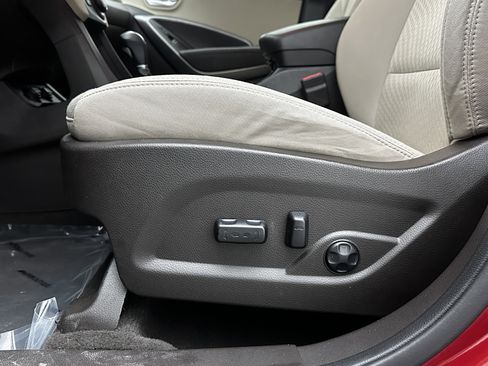 Used 2018 Hyundai Santa Fe Sport w/ 2.4L Value Package 02 image 12