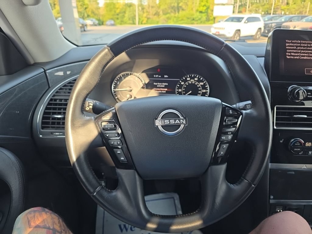 Used 2024 Nissan Armada SV AWD/4WD image 18