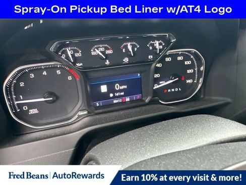 Used 2022 GMC Sierra 1500 AT4 w/ AT4 Preferred Package AWD/4WD image 10