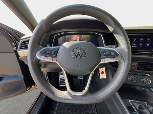 Used 2023 Volkswagen Jetta Sport image 19