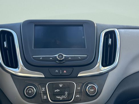 Used 2024 Chevrolet Equinox LS w/ LS Convenience Package image 33