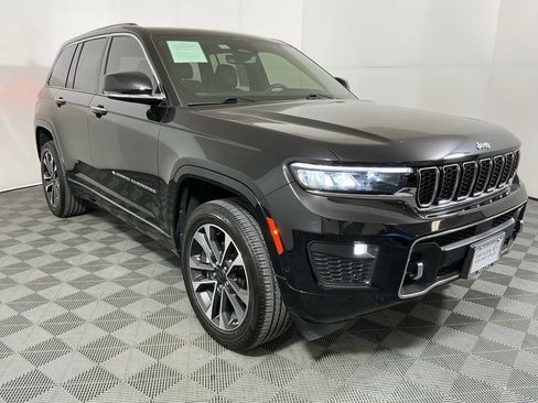 Used 2022 Jeep Grand Cherokee Overland image 4