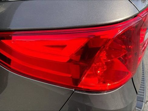 Used 2018 Honda Odyssey EX image 28