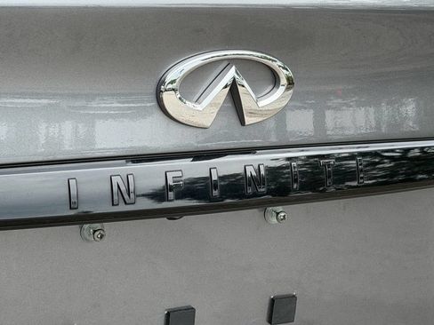 Used 2023 INFINITI Q50 Sensory RWD image 10