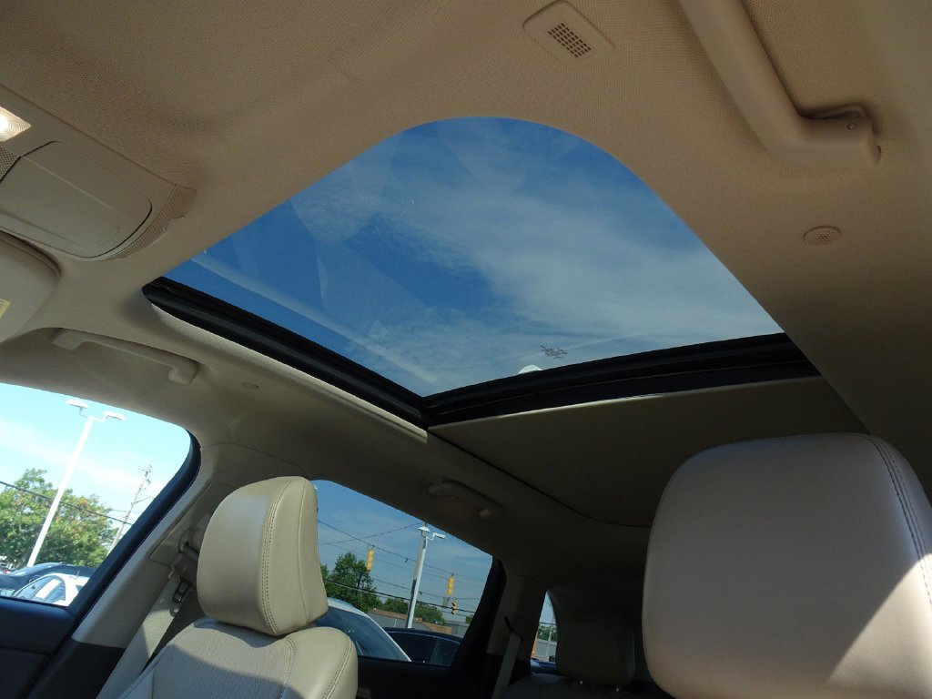 Used 2021 Lincoln Nautilus Reserve AWD/4WD image 12