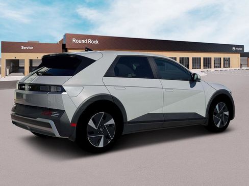 New 2026 Hyundai Ioniq 5 SEL RWD image 8