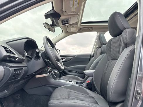 Used 2022 Subaru Forester Premium AWD/4WD image 24
