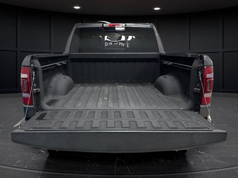 Used 2021 RAM 1500 Laramie AWD/4WD image 25