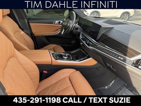 Used 2024 BMW X5 xDrive50e image 19