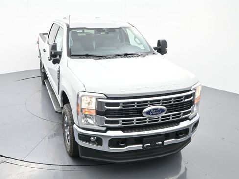 New 2025 Ford F250 XLT w/ 360-Degree Camera Package image 17