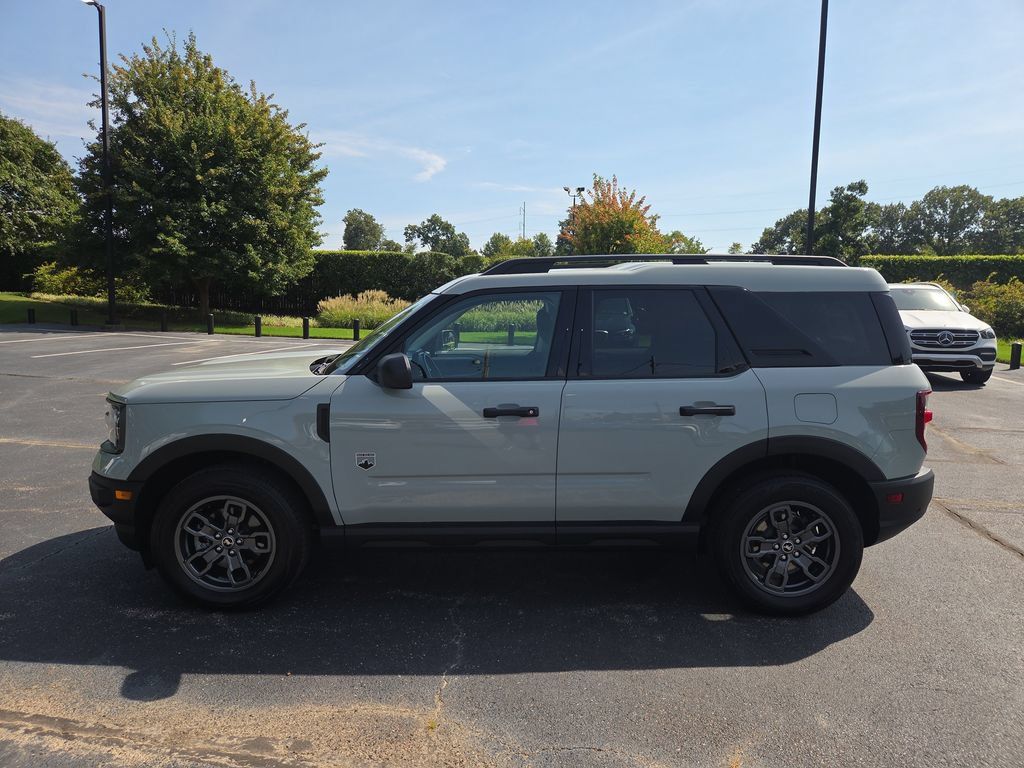 Used 2021 Ford Bronco Sport Big Bend w/ Big Bend Package (96B) AWD/4WD image 2