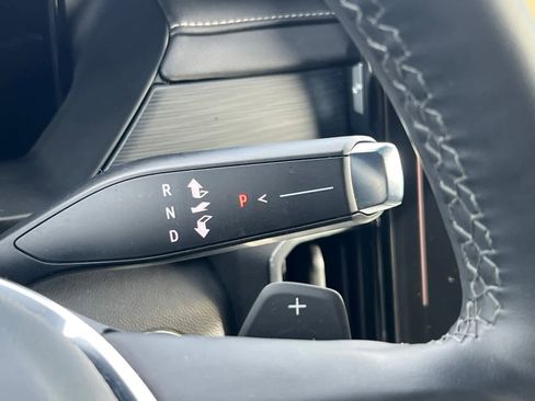 Certified 2025 GMC Acadia Elevation image 18