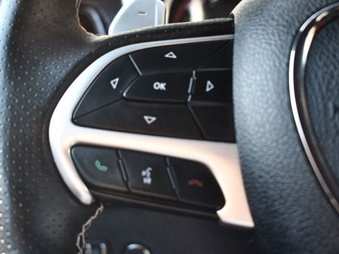 Used 2018 Dodge Challenger SRT w/ Technology Group image 16