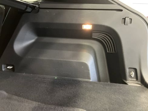 Used 2023 Volkswagen Atlas Cross Sport SEL Premium R-Line image 34