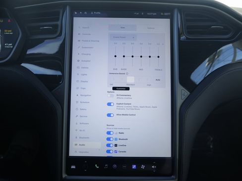 Used 2021 Tesla Model S Long Range Plus image 65