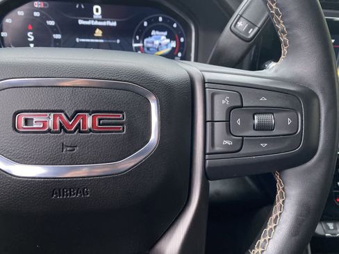 Used 2024 GMC Sierra 2500 AT4 w/ AT4 Premium Plus Package AWD/4WD image 21