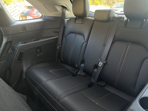 Used 2025 MAZDA CX-90 3.3 Turbo w/ Select Package image 17