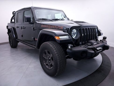 Used 2021 Jeep Gladiator Mojave AWD/4WD image 14