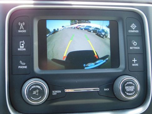 Used 2016 RAM 1500 Express RWD image 14