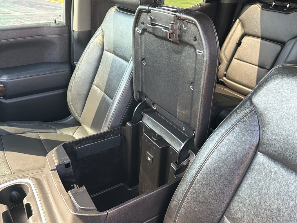 Used 2019 Chevrolet Silverado 1500 LT Trail Boss AWD/4WD image 19
