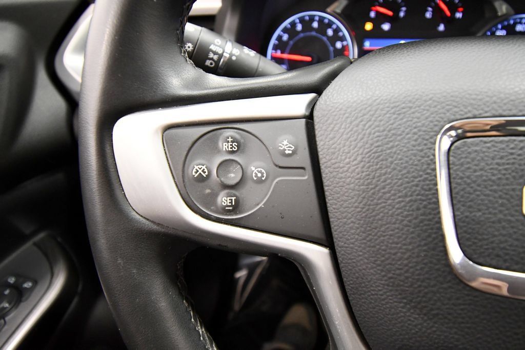 Used 2023 GMC Acadia SLT AWD/4WD image 20