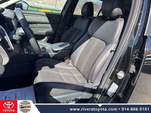 Used 2023 MAZDA CX-50 2.5 S w/ Cargo Package image 13