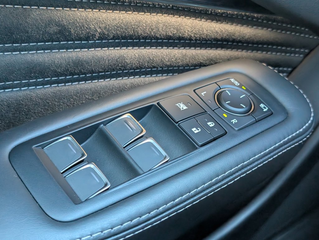 Used 2020 Lexus LS 500 w/ Interior Upgrade Package RWD image 14