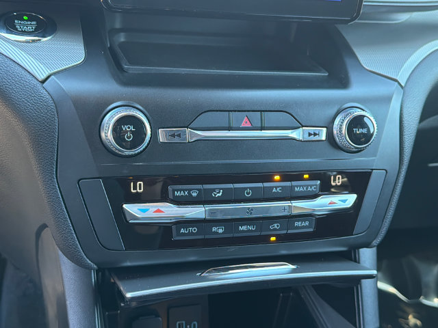 Certified 2020 Ford Explorer XLT AWD/4WD image 33