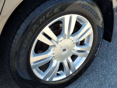 Used 2011 Cadillac SRX Luxury AWD/4WD image 15