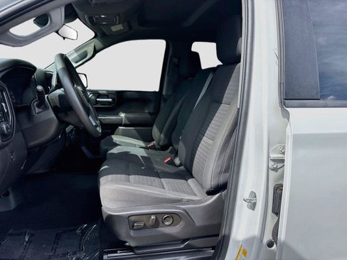 Used 2023 Chevrolet Silverado 1500 Custom Trail Boss AWD/4WD image 19