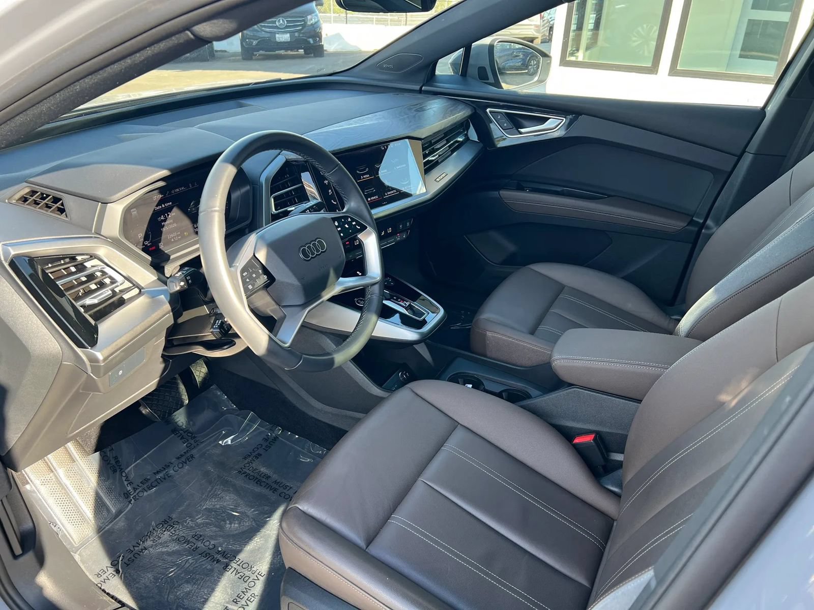 Used 2023 Audi Q4 e-tron Premium Plus w/ Premium Plus RWD image 10