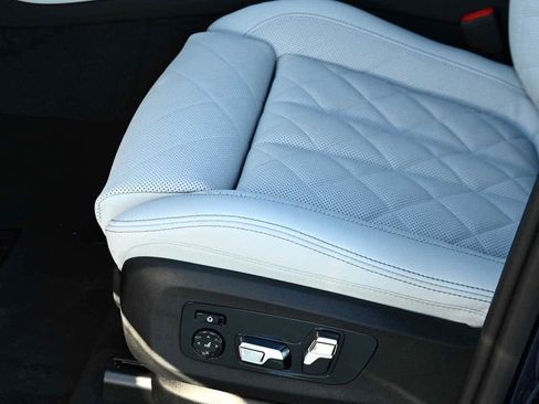 New 2026 BMW X5 xDrive40i w/ Climate Comfort Package image 22