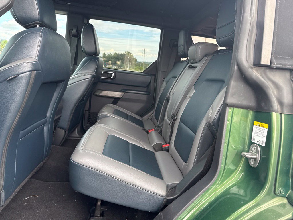 Used 2022 Ford Bronco Outer Banks w/ Sasquatch Package AWD/4WD image 9